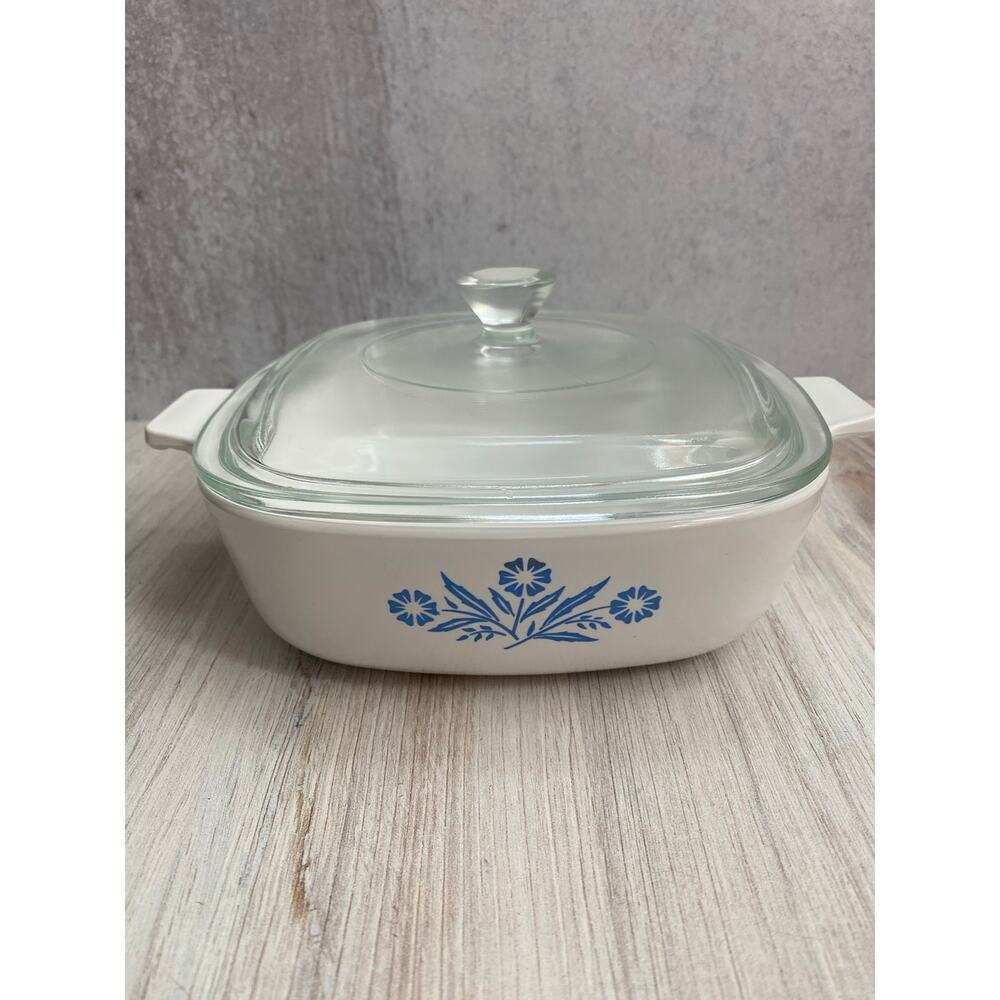 Vintage Corning Ware Blue Cornflower P-1-B 1 qt Casserole with Glass Lid